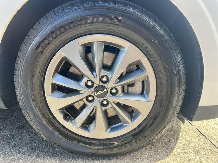 2023 Kia Carnival S