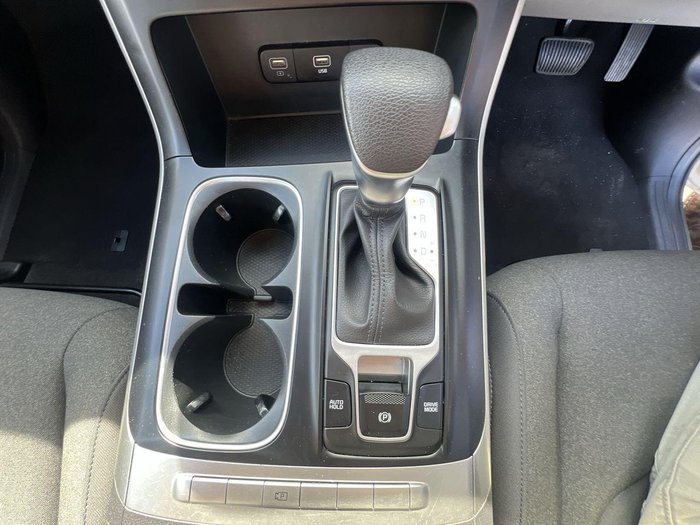 2023 Kia Carnival S