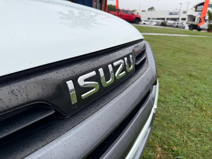 2020 Isuzu MU-X LS-M