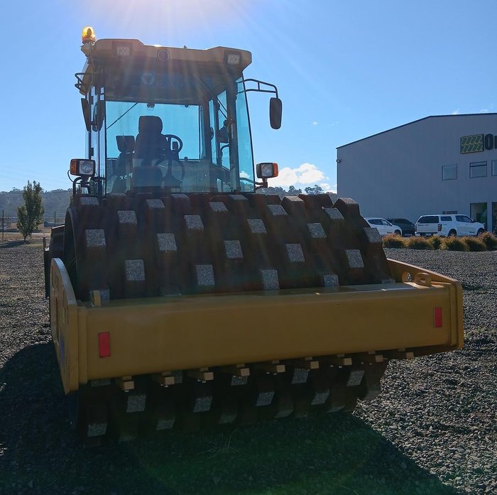 2022 XCMG Xs123 Yellow