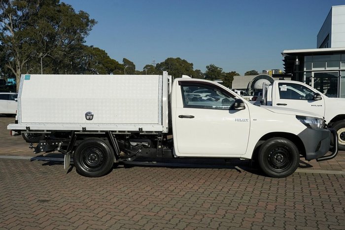 2022 Toyota Hilux Workmate