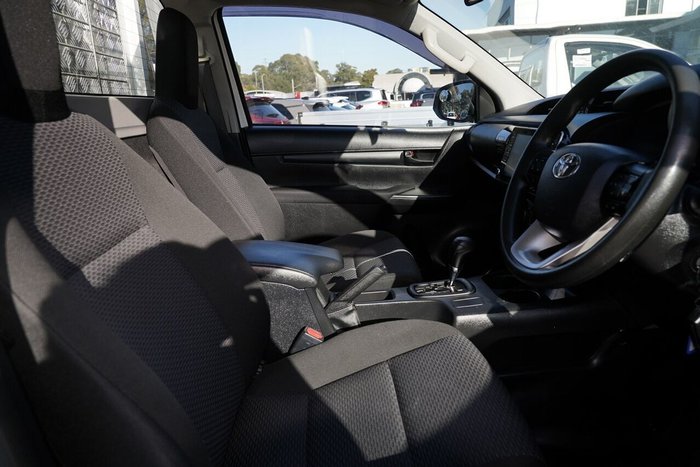 2022 Toyota Hilux Workmate