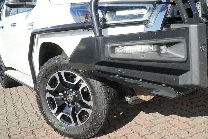 2021 Toyota Hilux SR5