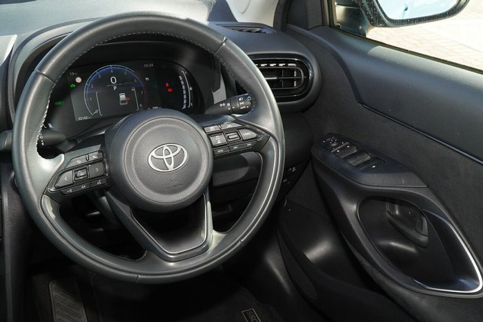 2024 Toyota Yaris Cross GX