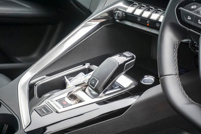2020 Peugeot 3008 Allure