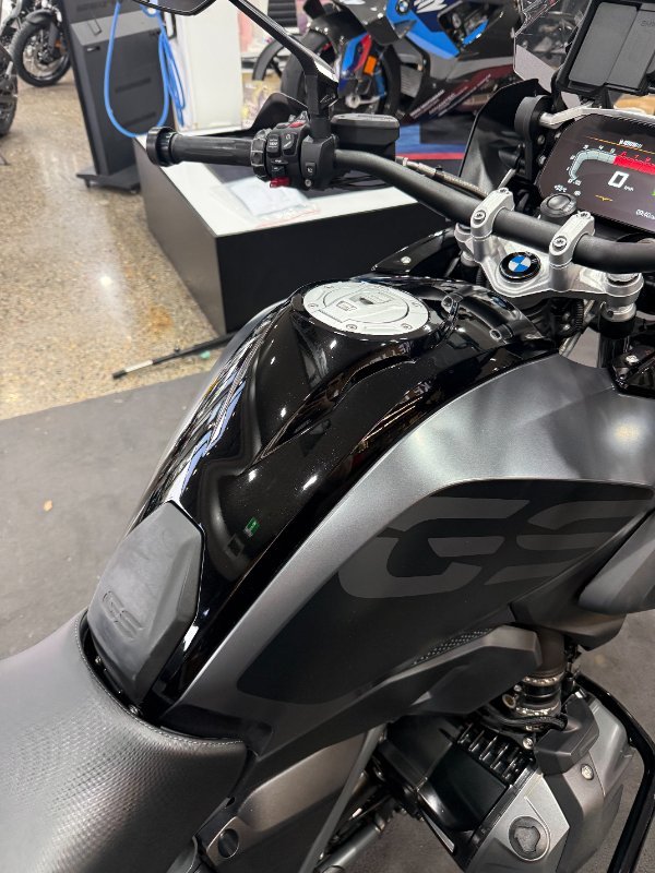 2023 BMW Motorrad R 1250 GS TRIPLE BLACK BLK STORM METALLIC/BLK/AGATE