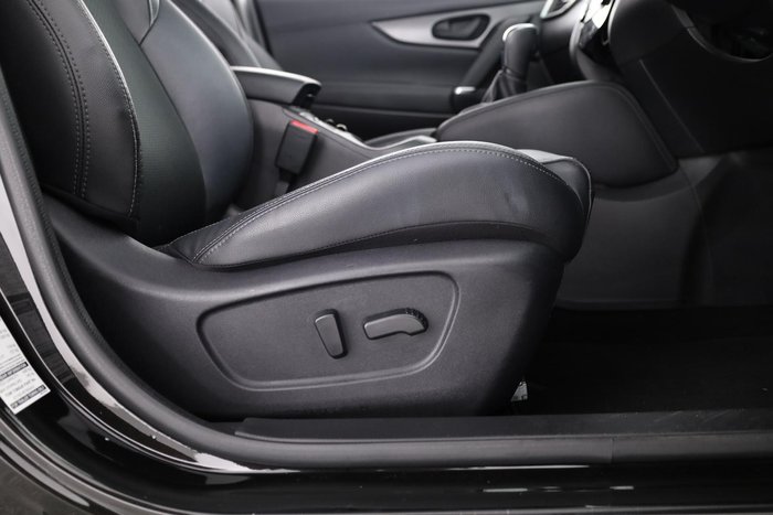 2020 Nissan QASHQAI ST-L