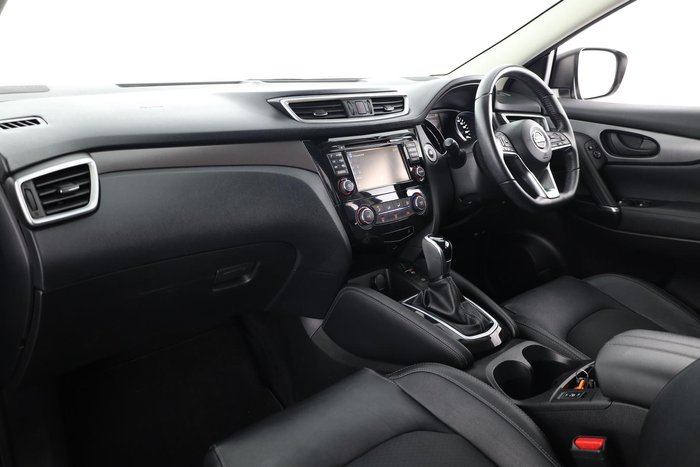 2020 Nissan QASHQAI ST-L
