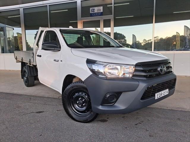 2021 Toyota Hilux Workmate TGN121R 4x2 Glacier White