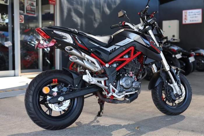 2022 Benelli Tornado TnT 125 Tornado Black