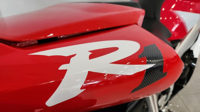 2000 Yamaha YZF-R1 R1 Red