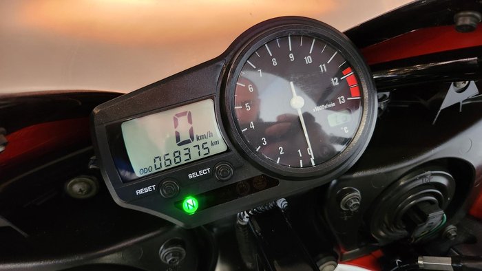 2000 Yamaha YZF-R1 R1 Red