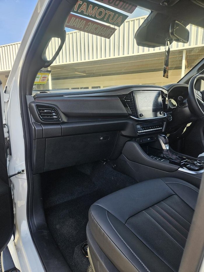 2025 Isuzu MU-X X-TERRAIN