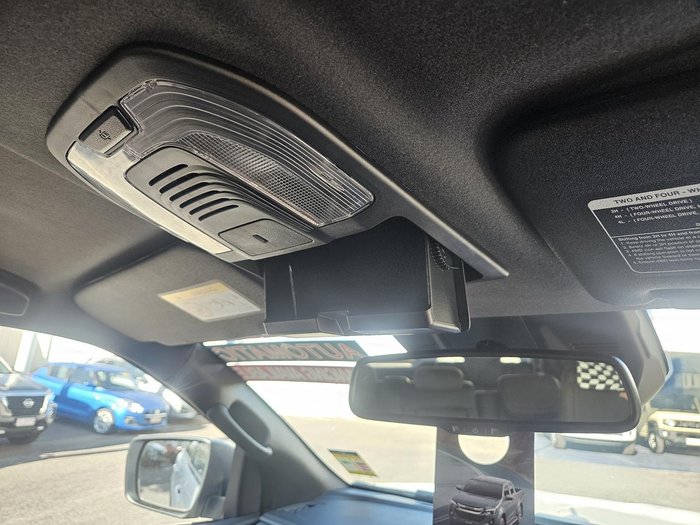 2025 Isuzu MU-X X-TERRAIN