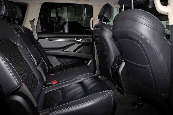 2023 LDV D90 Executive