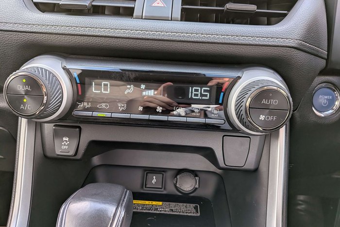 2021 Toyota RAV4 GXL