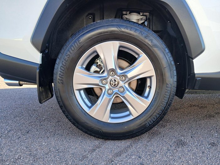 2024 Toyota RAV4 GX