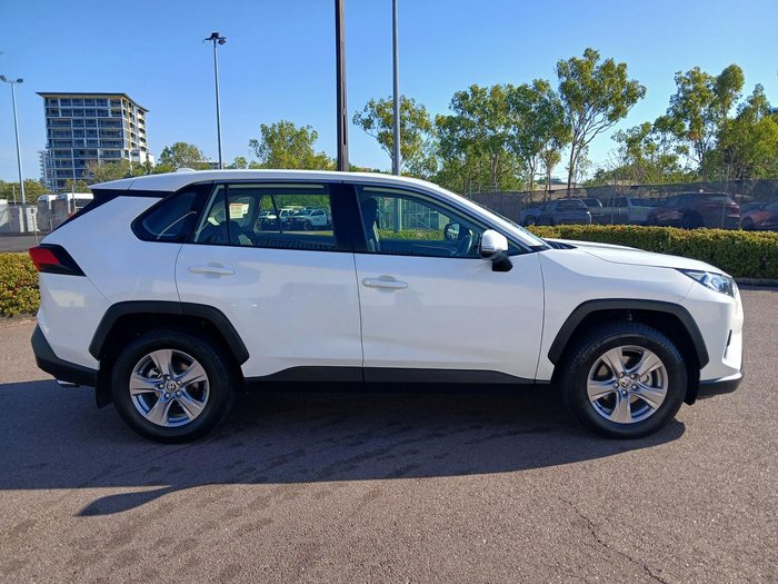 2024 Toyota RAV4 GX