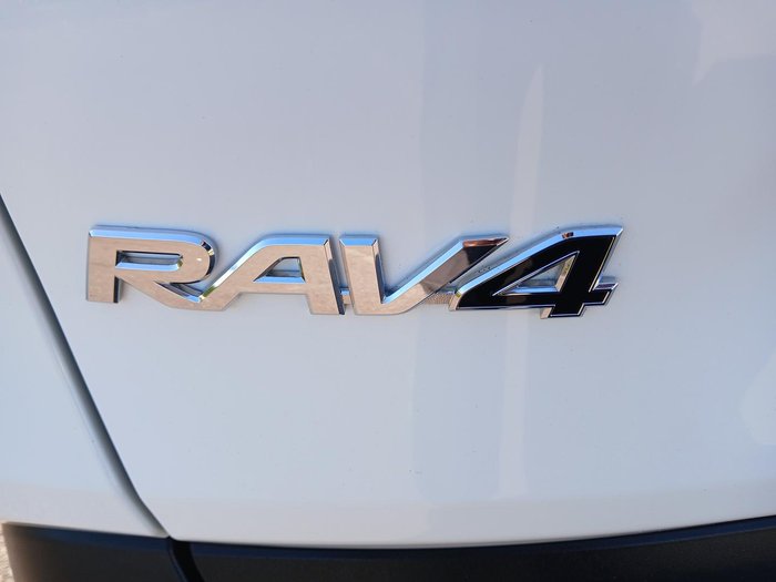 2024 Toyota RAV4 GX
