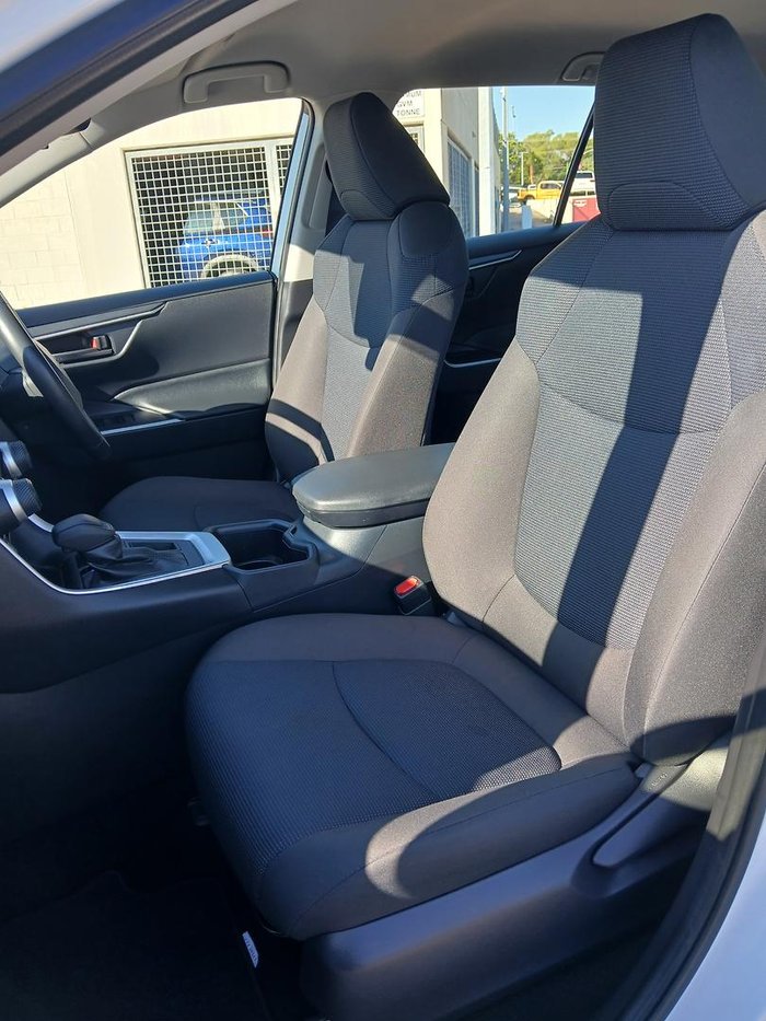 2024 Toyota RAV4 GX