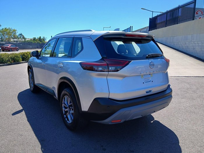 2024 Nissan X-TRAIL ST