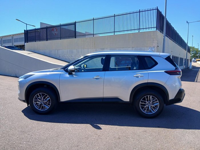 2024 Nissan X-TRAIL ST