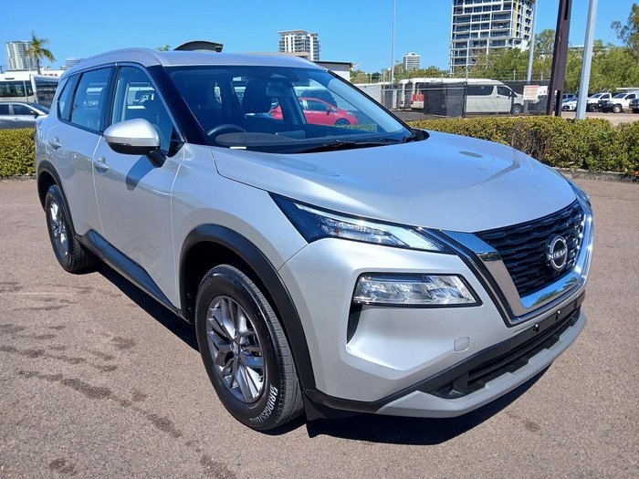 2024 Nissan X-TRAIL ST