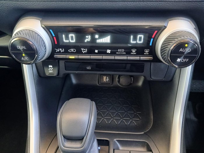 2024 Toyota RAV4 GX