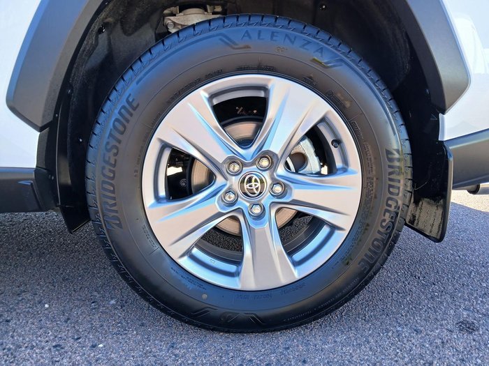 2024 Toyota RAV4 GX