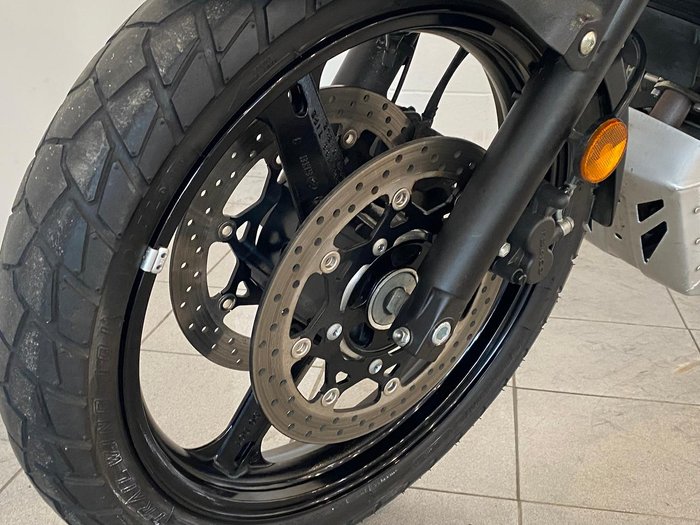 2013 Suzuki V-Strom 650 ABS (DL650A) V-Strom White