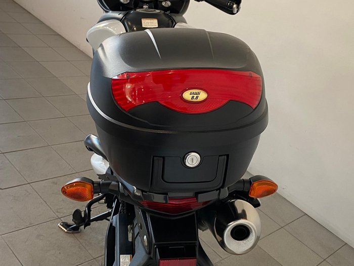 2013 Suzuki V-Strom 650 ABS (DL650A) V-Strom White