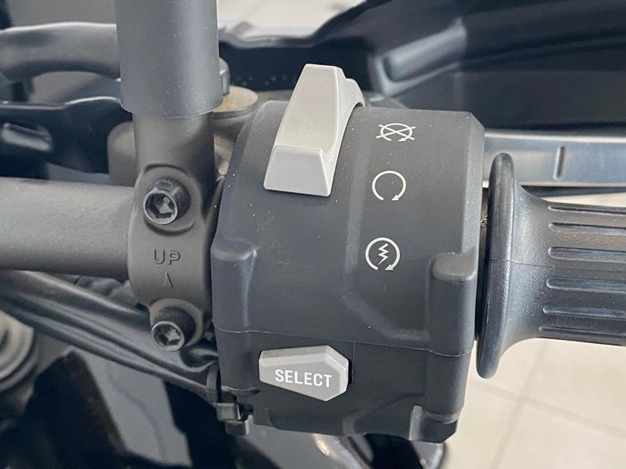 2020 Kawasaki Versys 1000 S Versys Black
