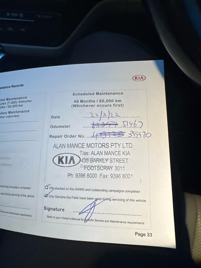 2017 Kia Carnival SLi