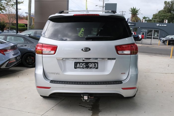 2017 Kia Carnival SLi