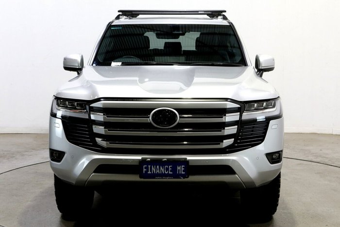 2025 Toyota Landcruiser VX