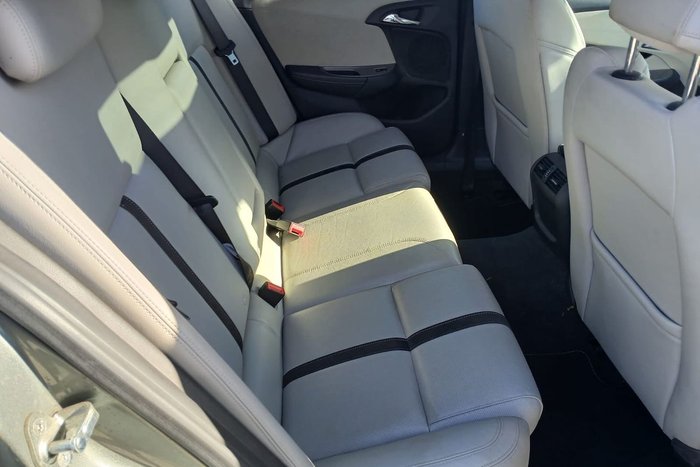 2014 Holden Calais V