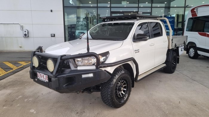 2023 Toyota Hilux SR