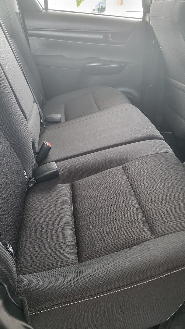 2022 Toyota Hilux SR