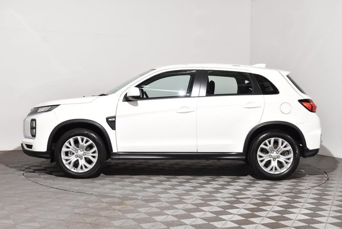 2024 Mitsubishi ASX ES