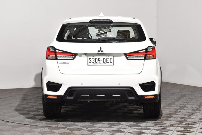 2024 Mitsubishi ASX ES