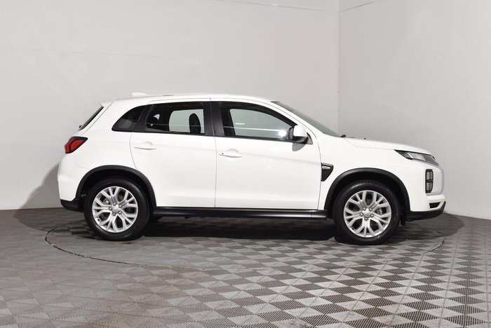2024 Mitsubishi ASX ES