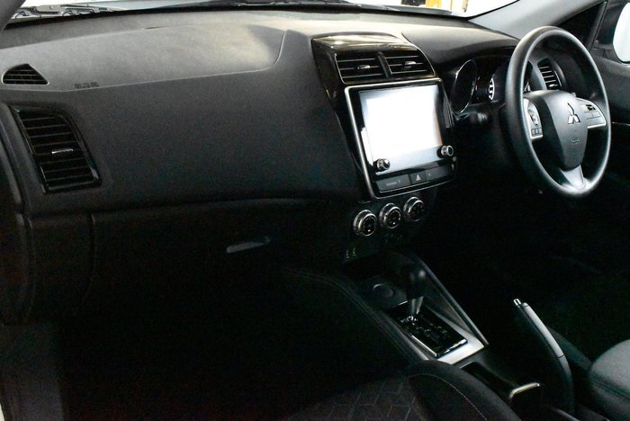 2024 Mitsubishi ASX ES