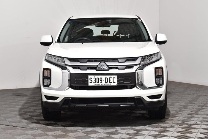 2024 Mitsubishi ASX ES