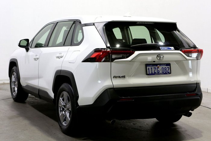 2022 Toyota RAV4 GX