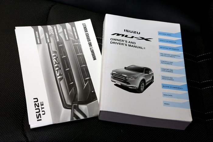 2022 Isuzu MU-X LS-T
