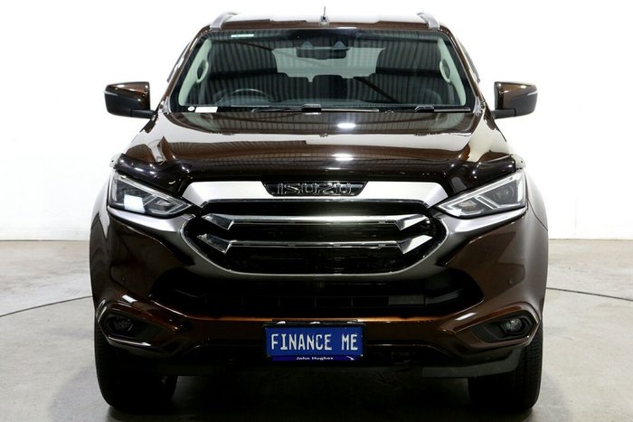 2022 Isuzu MU-X LS-T