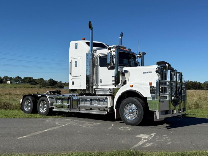 2014 Kenworth C5 Series C509 White