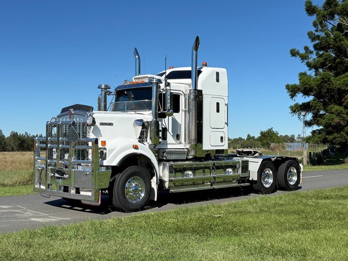 2014 Kenworth C5 Series C509 White