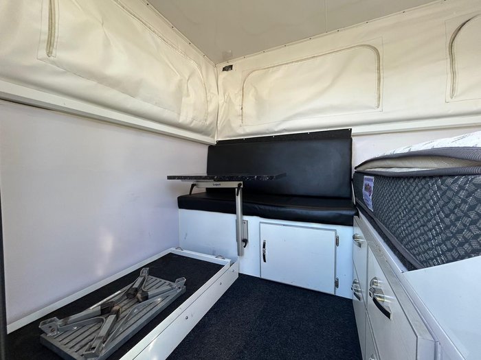 2019 Lifestyle Campers Iconn