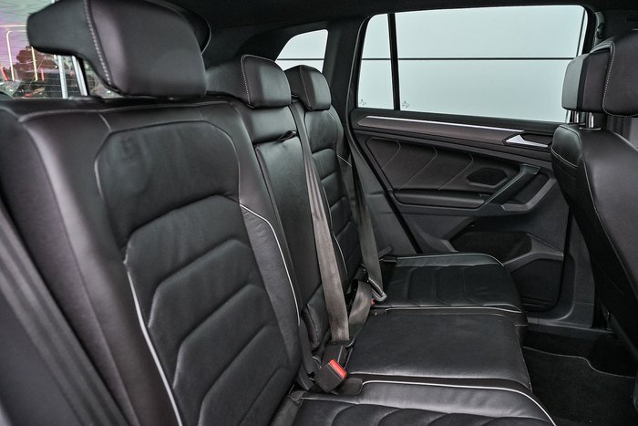 2023 Volkswagen Tiguan 162TSI R-Line